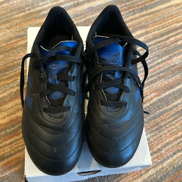 Boys Adidas Goletto VIII Soccer Cleats - Picture 1 of 5
